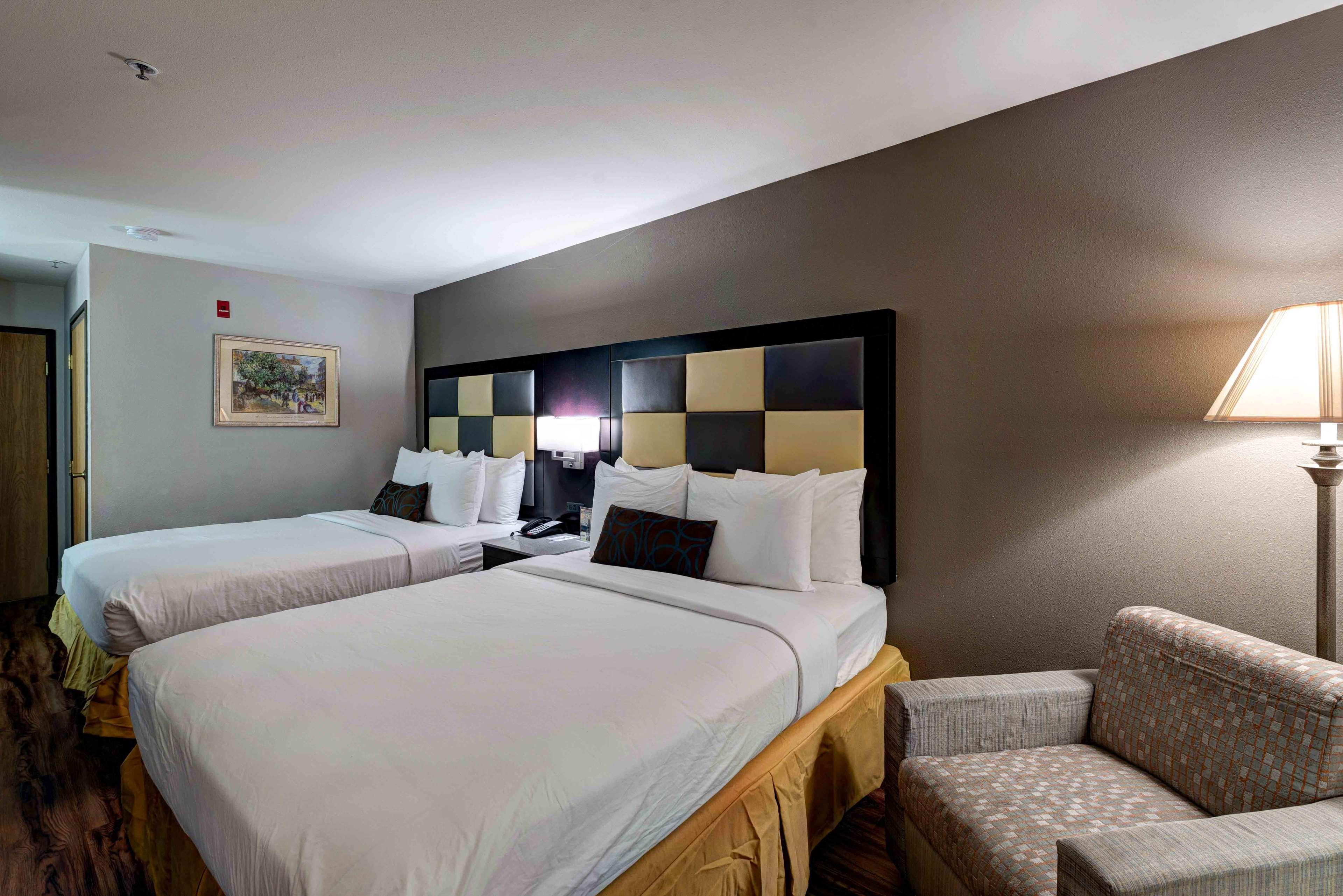 Surestay Plus Hotel By Best Western Redding Esterno foto