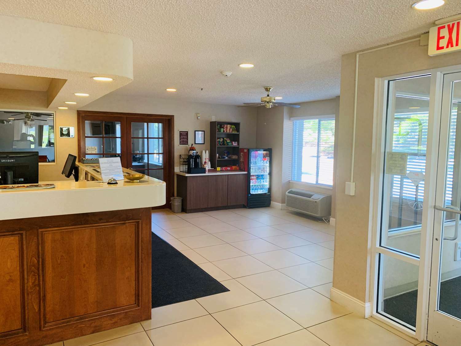 Surestay Plus Hotel By Best Western Redding Interno foto