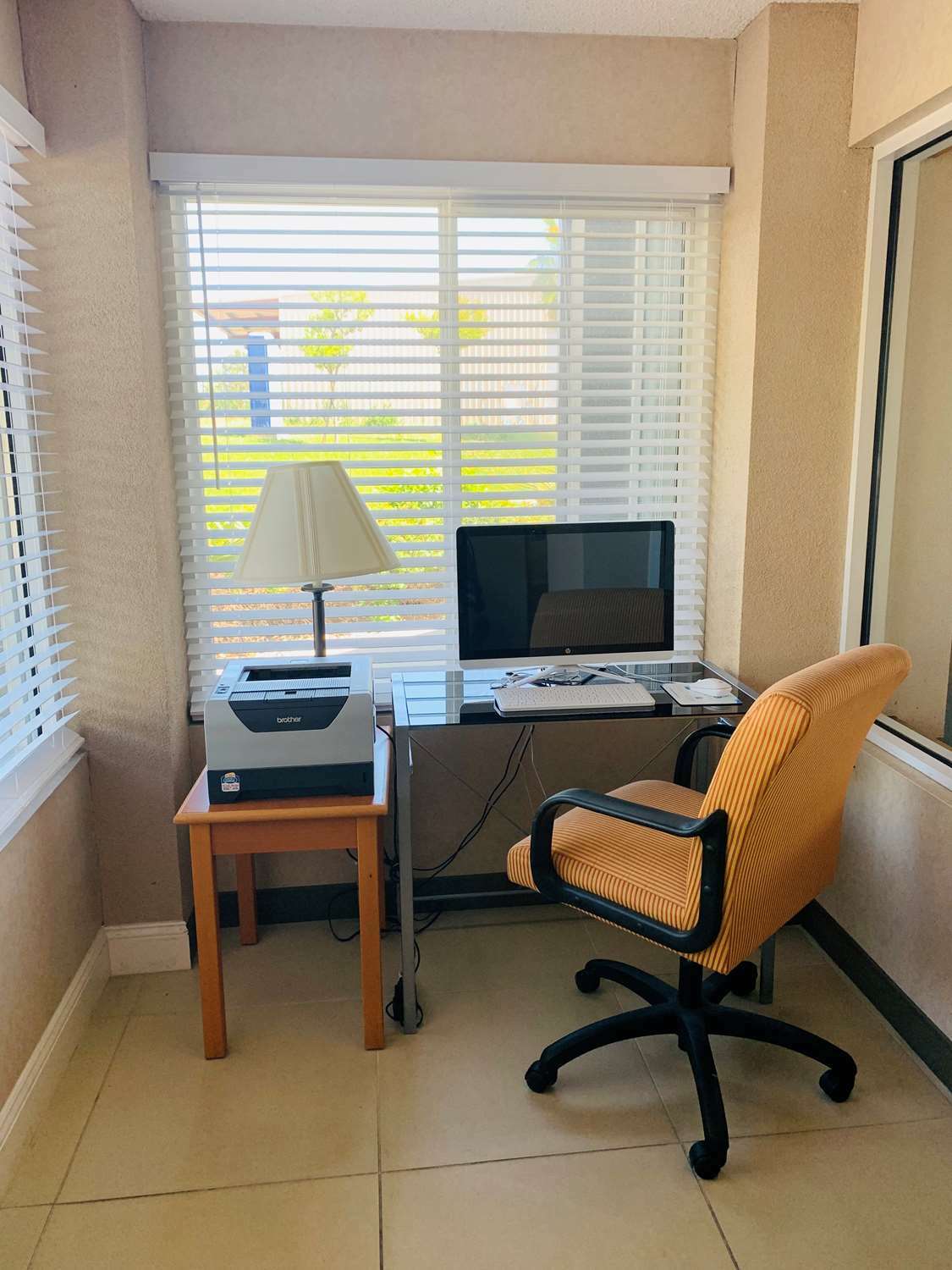 Surestay Plus Hotel By Best Western Redding Interno foto