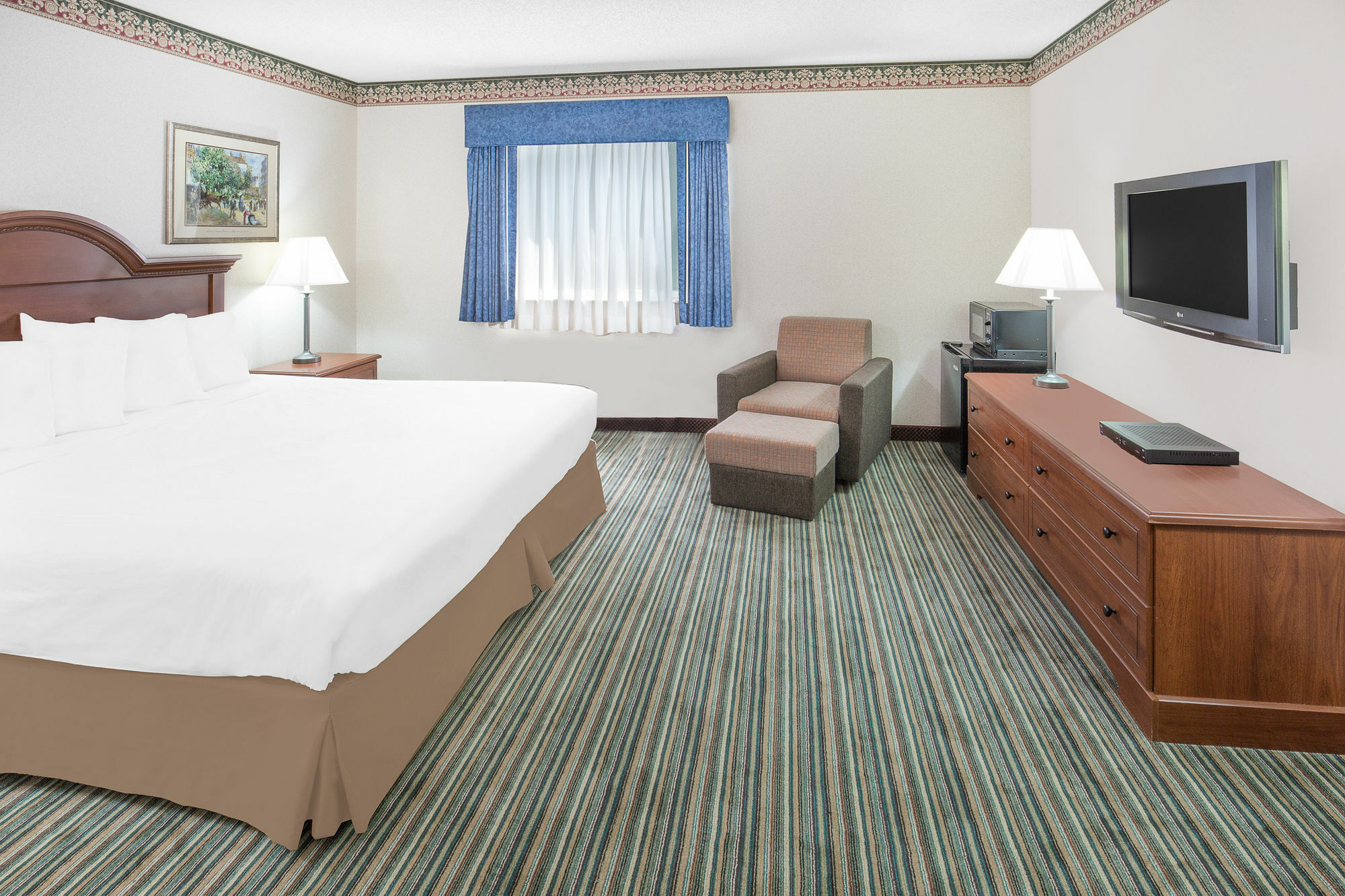 Surestay Plus Hotel By Best Western Redding Esterno foto